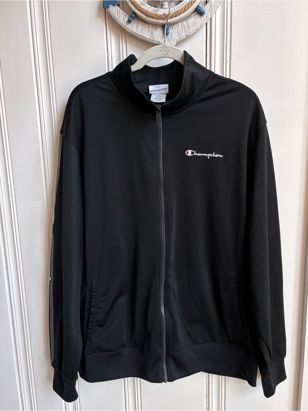 Champion Men’s Black Full-Zip Track Jacket XL